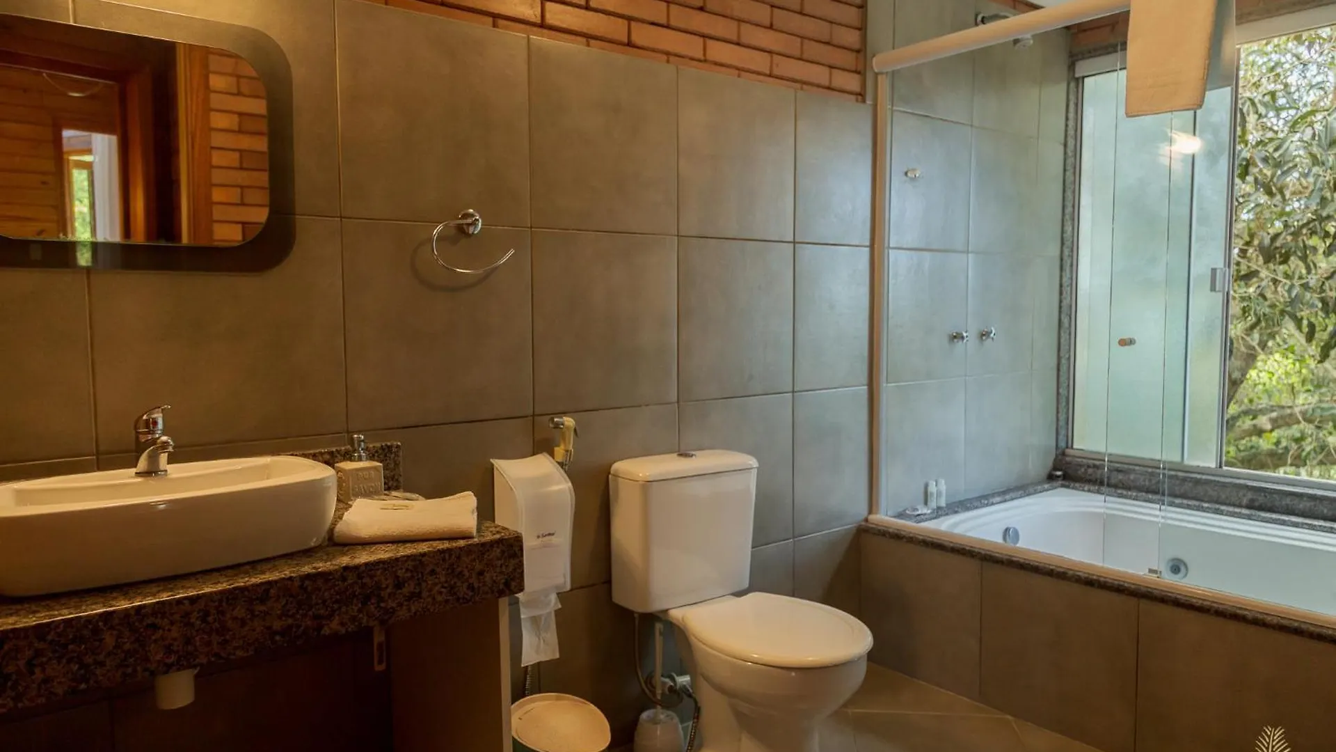 *** 여관 Eco Hotel Oceanomare Florianópolis 브라질
